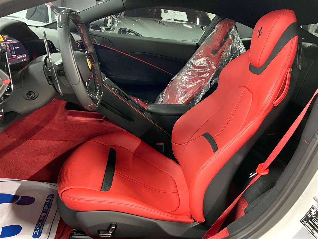 Ferrari roma - Vista 9