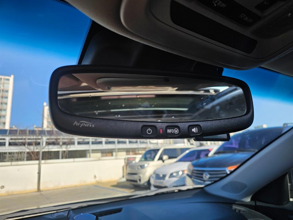 Chevrolet Malibu 2018 Gris - Importación desde Corea - HF Imports Iquique - Foto 17