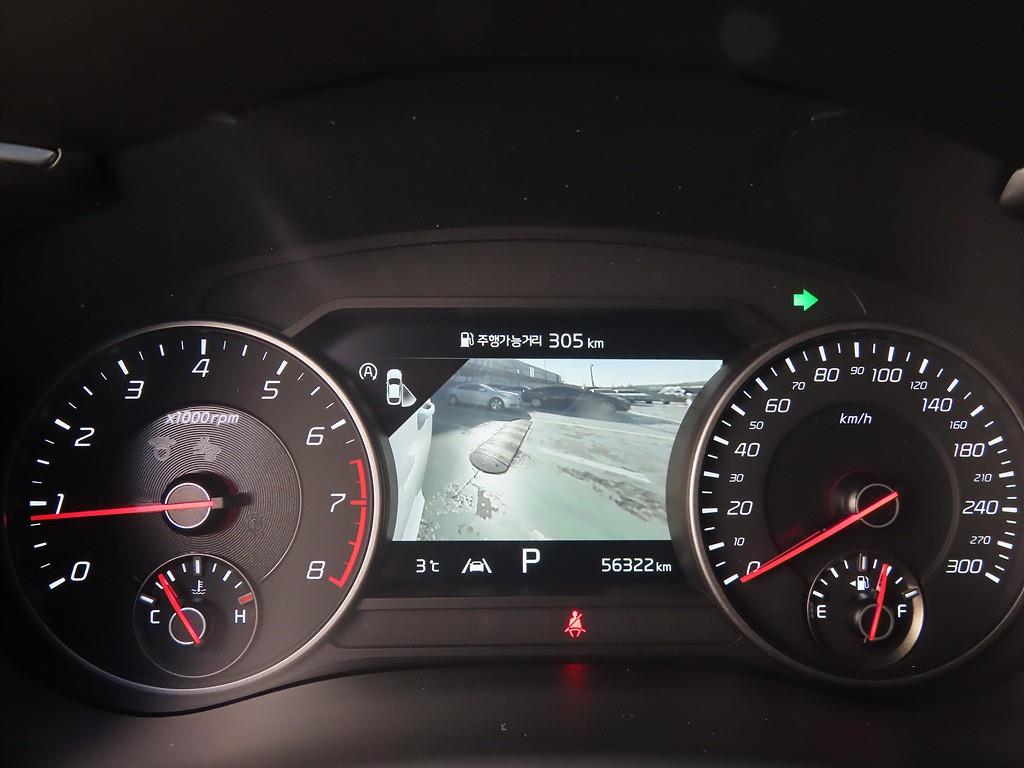 KIA Stinger - Vista 8