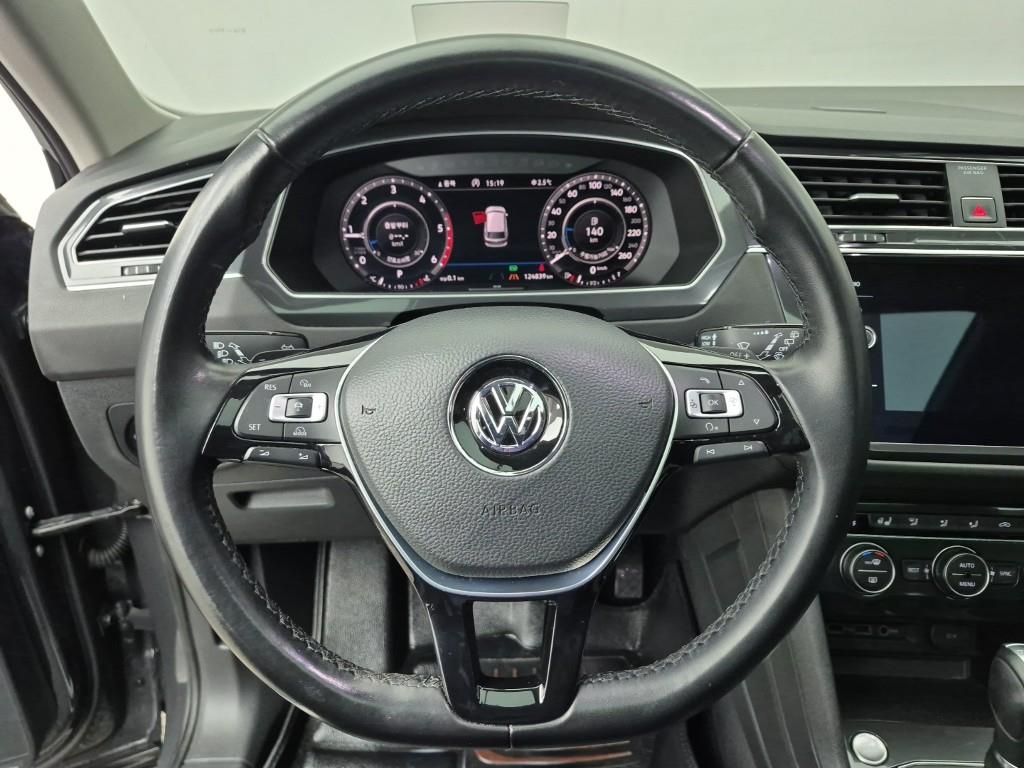 Volkswagen Tiguan - Vista 9