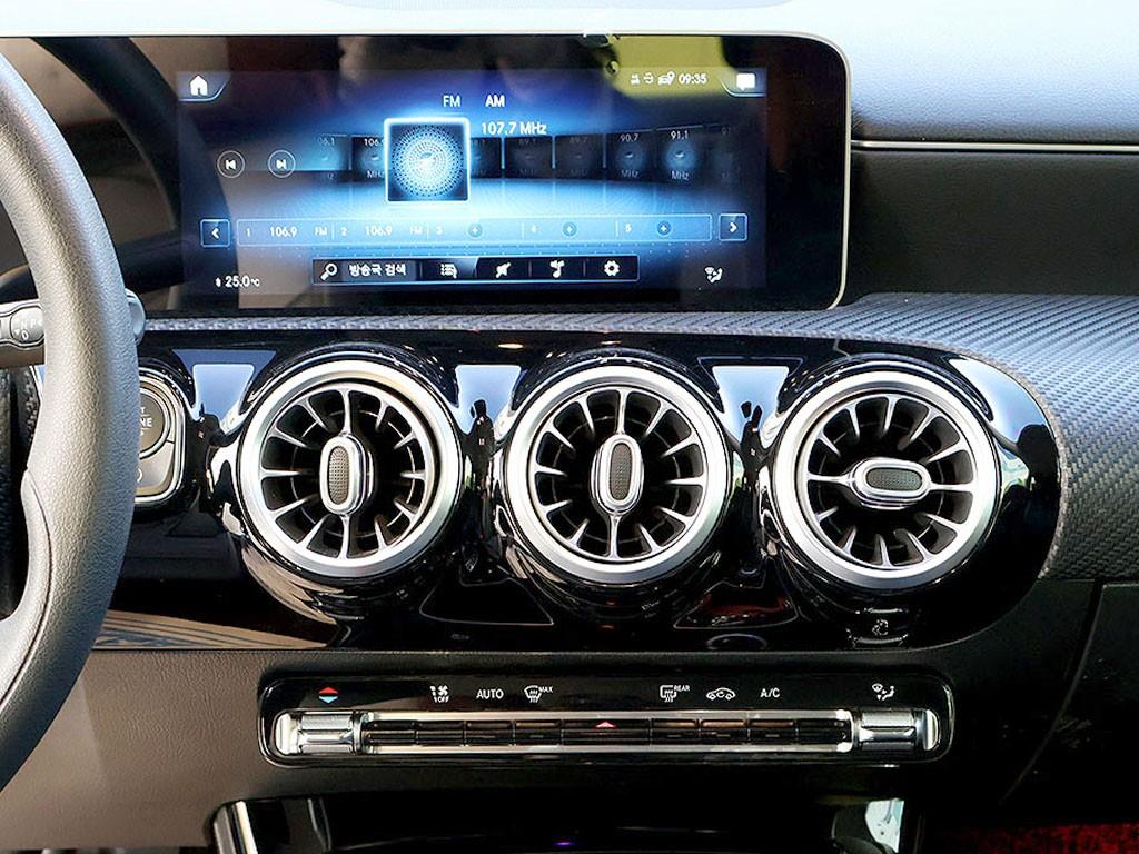 Mercedes Benz A Class 2020 Blanco - Importación desde Corea - HF Imports Iquique - Foto 9