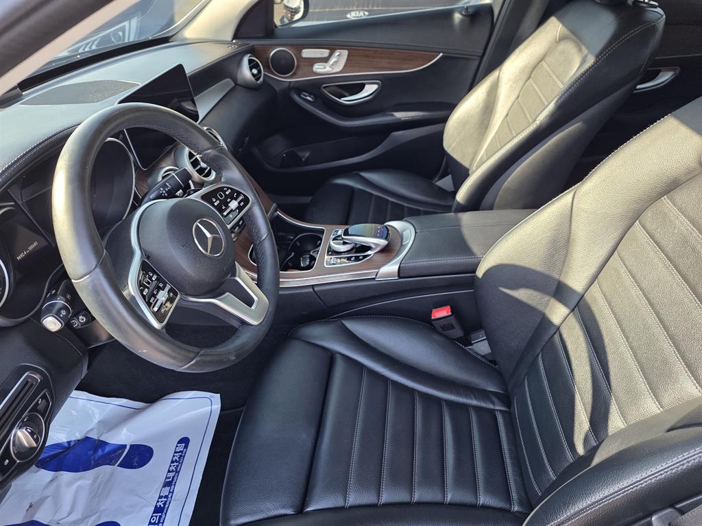 Mercedes Benz C Class - Vista 10