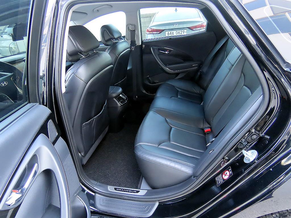 HYUNDAI Grandeur - Vista 6