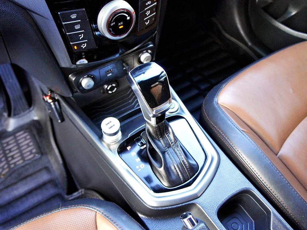 Ssangyong Tivoli 2019 Blanco - Importación desde Corea - HF Imports Iquique - Foto 11