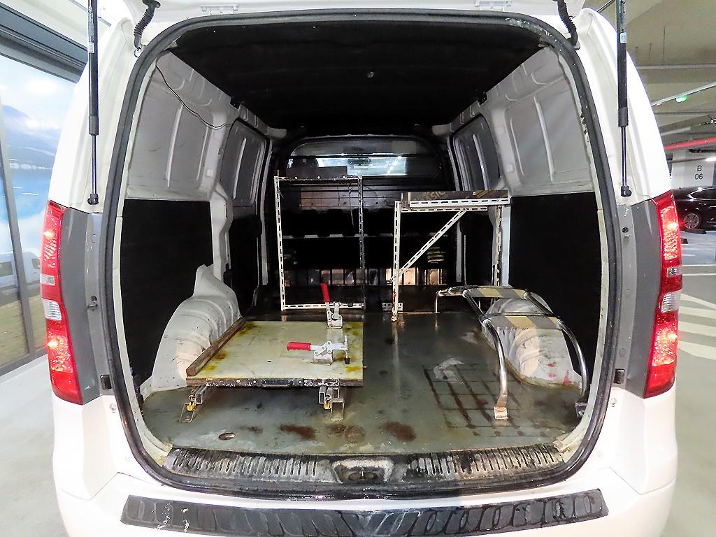 HYUNDAI Starex 2015 Blanco - Importación desde Corea - HF Imports Iquique - Foto 15