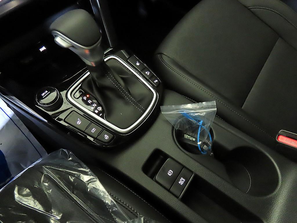 KIA Seltos - Vista 12