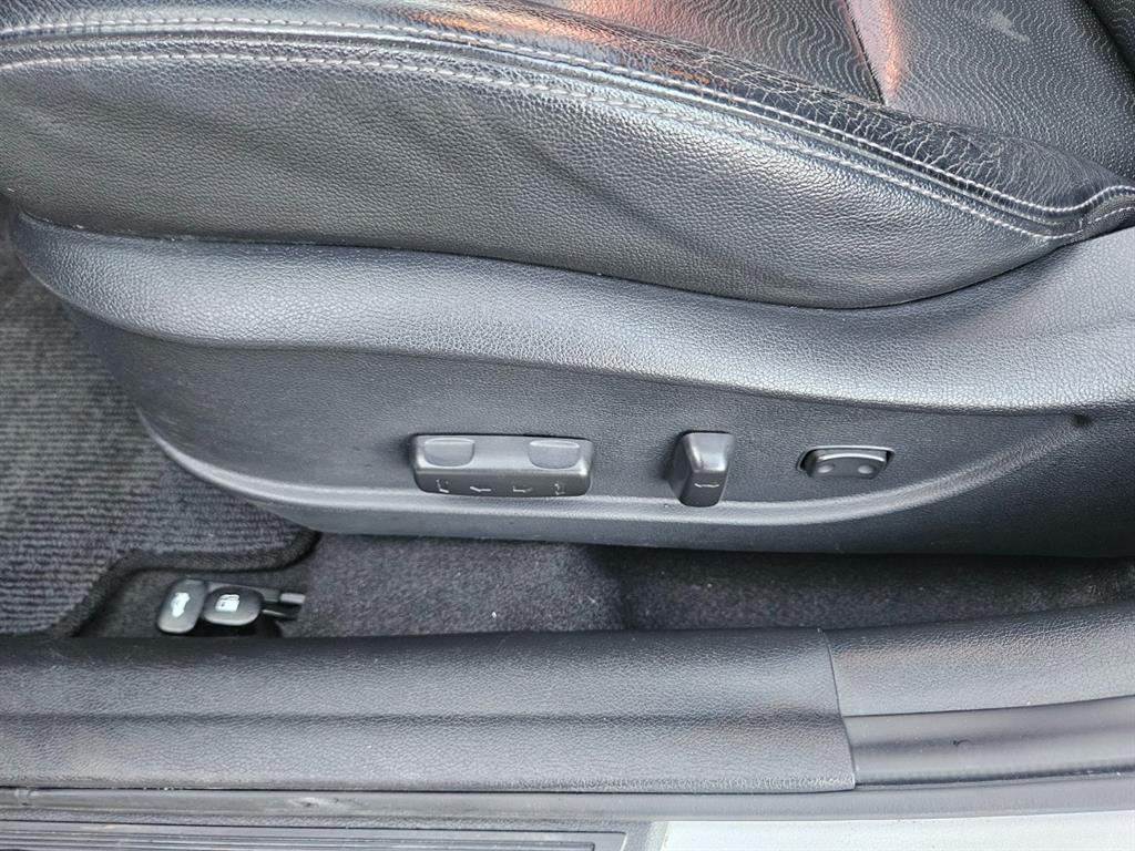 HYUNDAI Avante - Vista 12