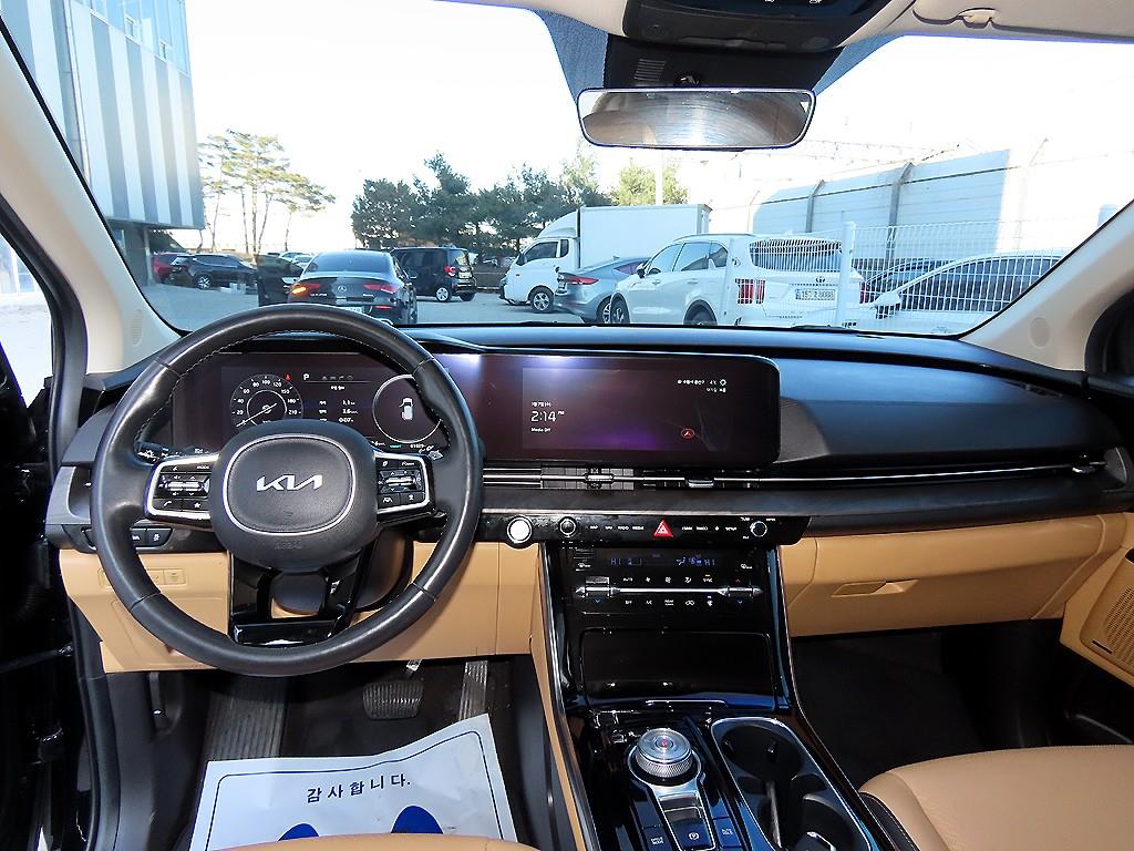 KIA Carnival - Vista 7