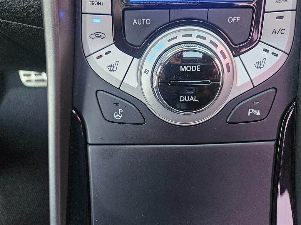 HYUNDAI Avante 2010 Plateado - Importación desde Corea - HF Imports Iquique - Foto 13