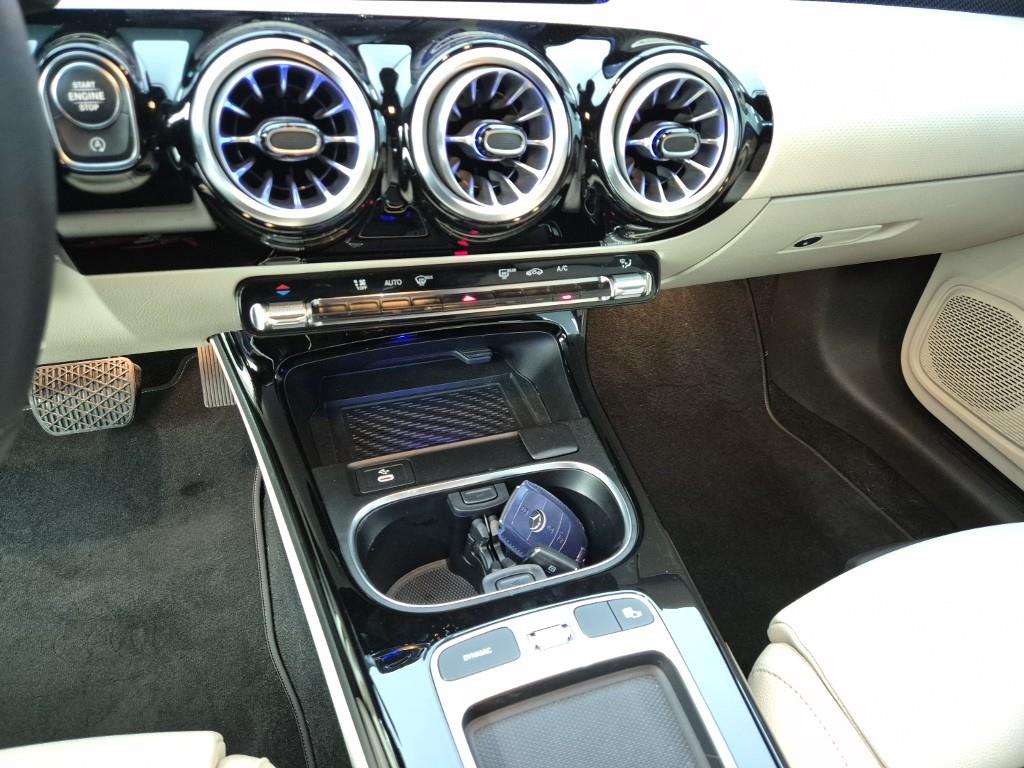 Mercedes Benz CLA Class - Vista 10