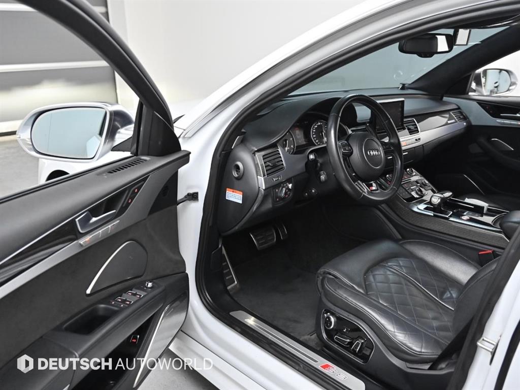 Audi S8 - Vista 10