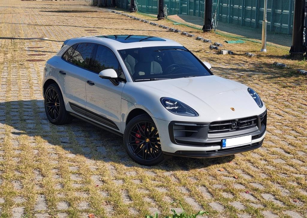 Porsche Macan - Vista 4