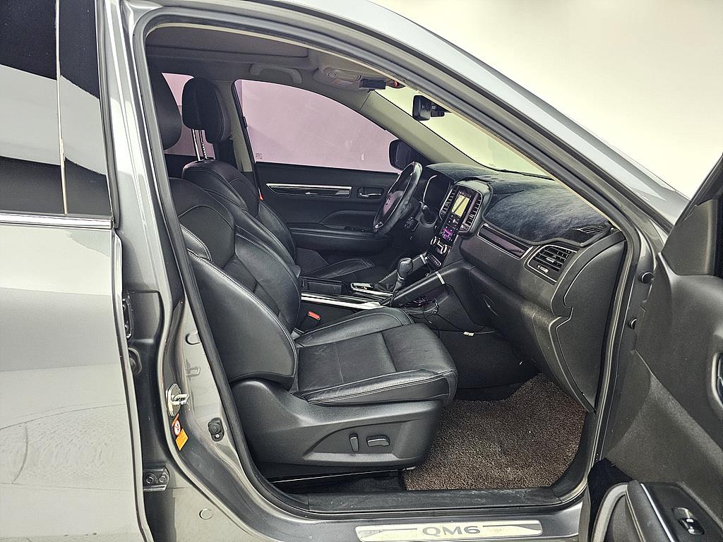 SAMSUNG QM6 - Vista 11