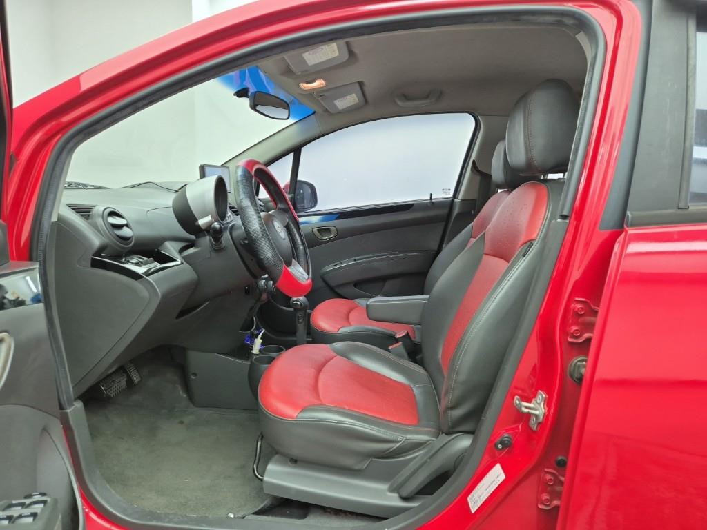 Chevrolet Spark - Vista 11