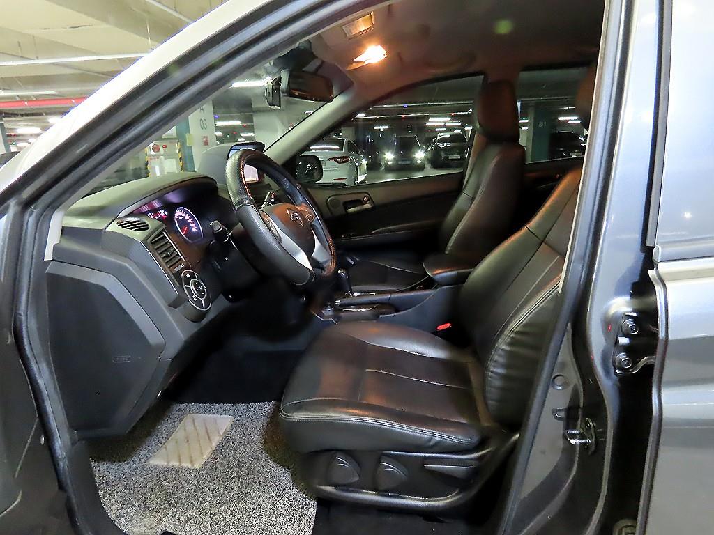 Ssangyong Korando - Vista 6