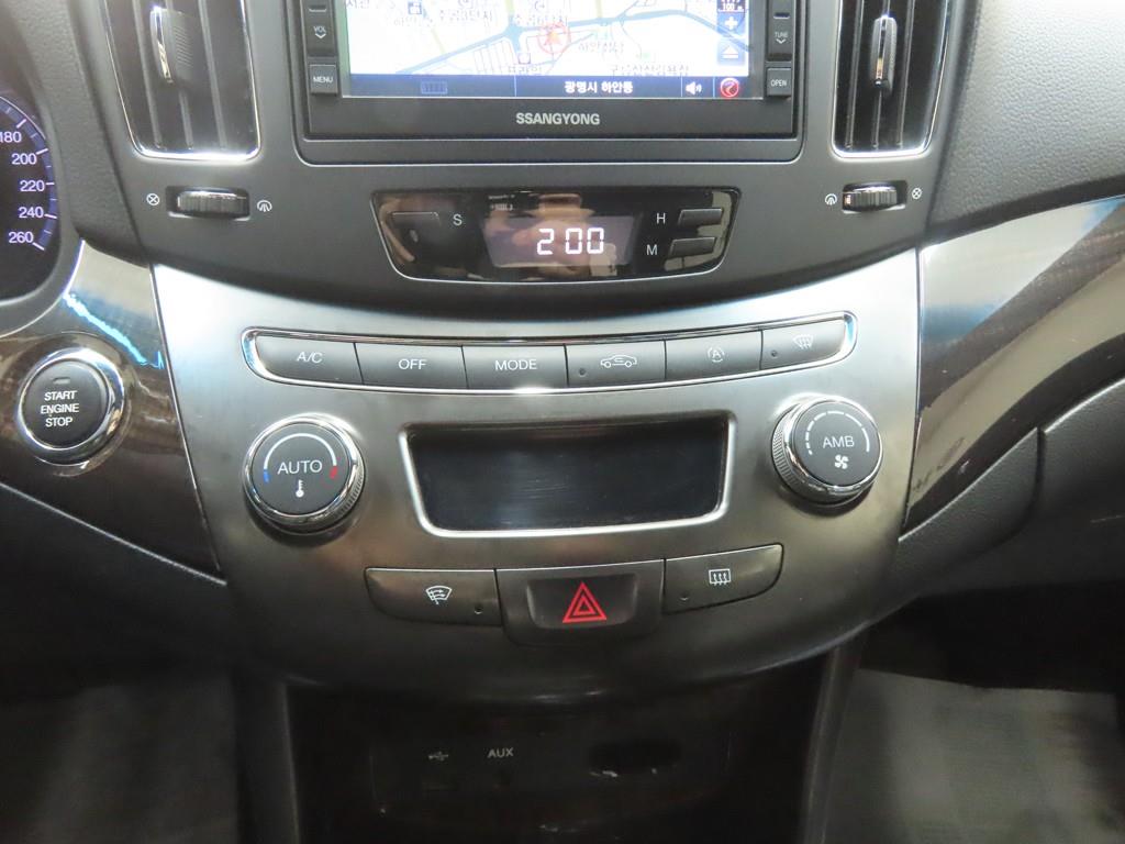 Ssangyong Chairman - Vista 12