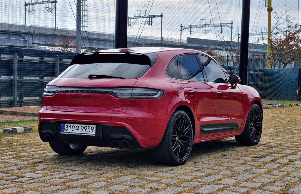 Porsche Macan - Vista 6