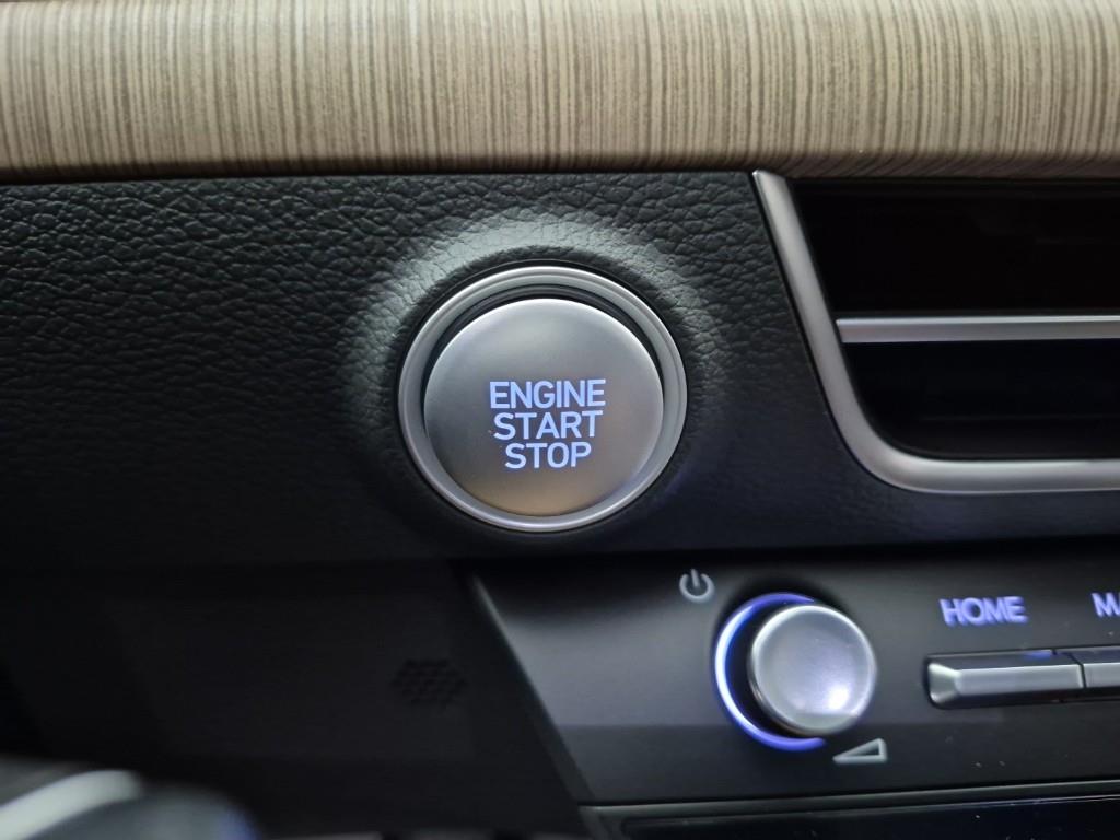 HYUNDAI Sonata 2025 Blanco - Importación desde Corea - HF Imports Iquique - Foto 18