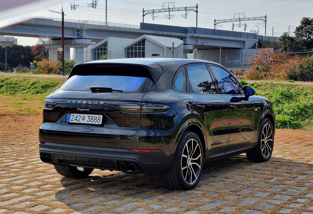 Porsche Cayenne - Vista 7