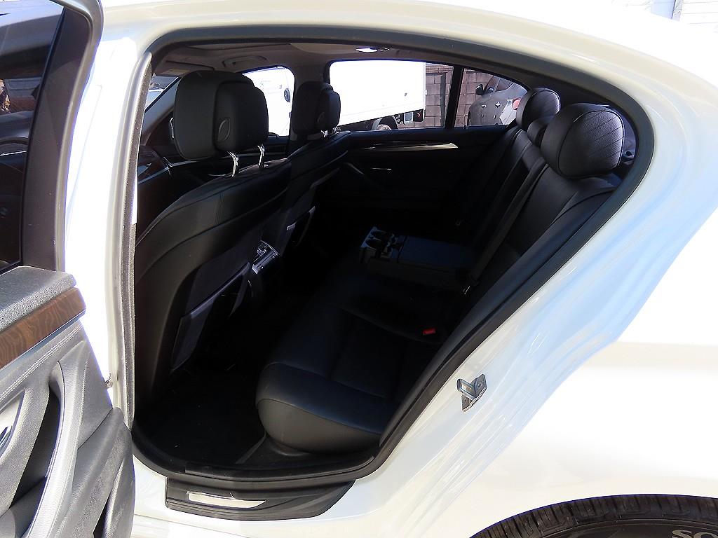 BMW 5 Series - Vista 6