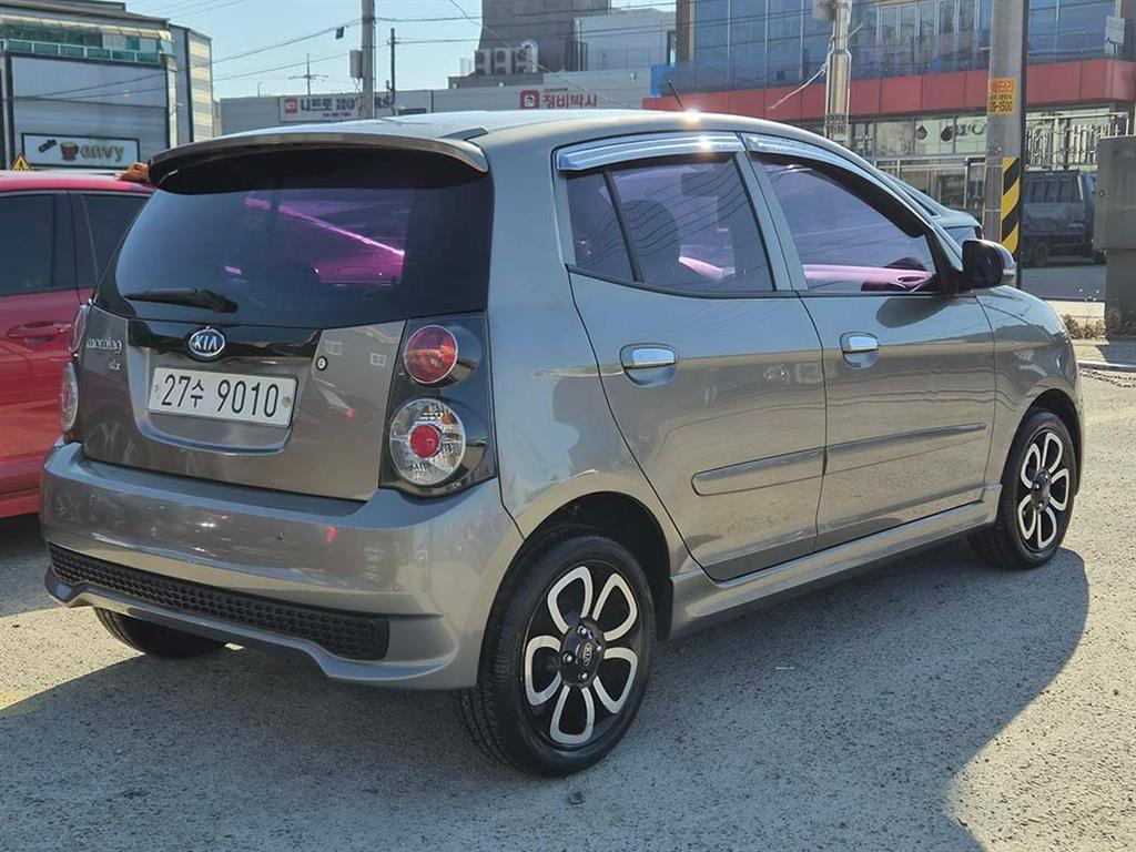 KIA Morning - Vista 4