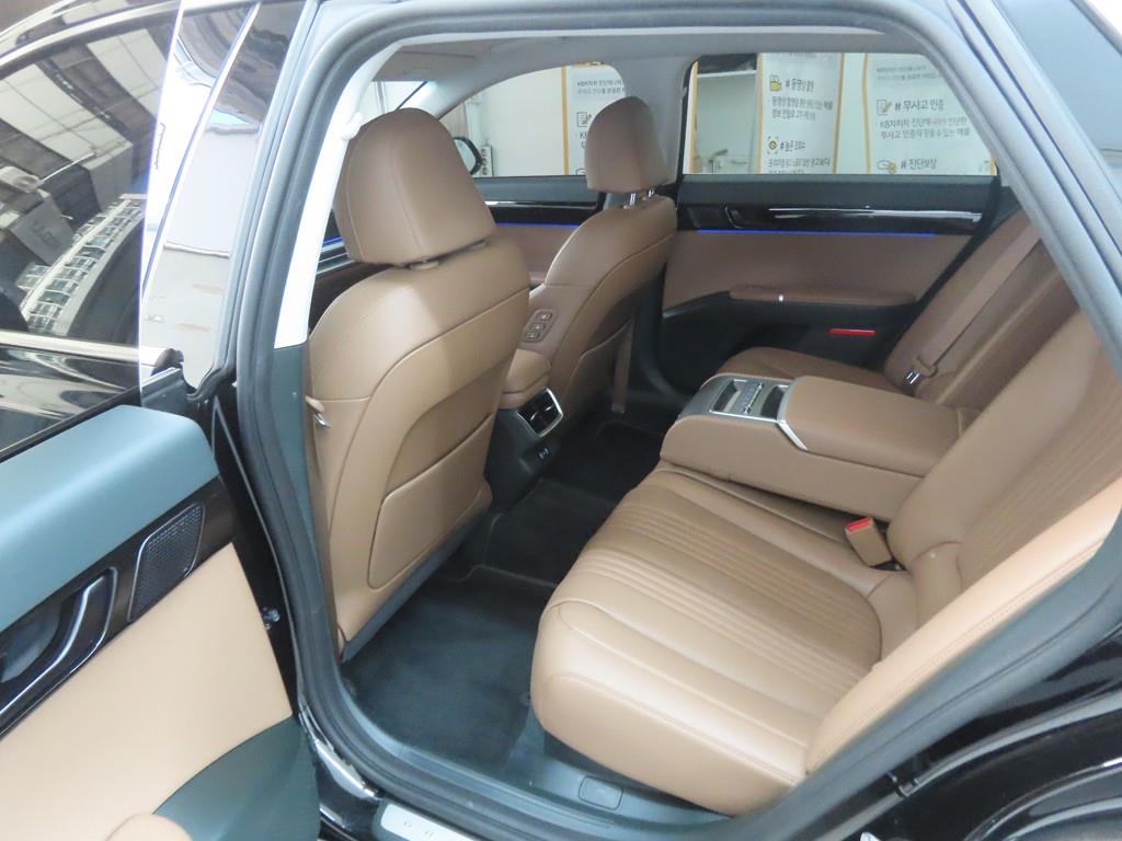 HYUNDAI Grandeur - Vista 6