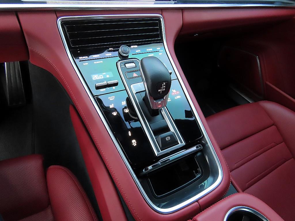 Porsche Panamera - Vista 11