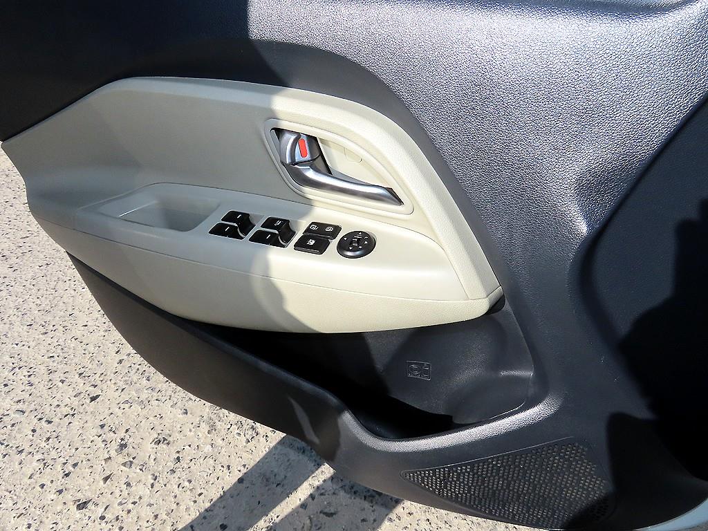 KIA Pride - Vista 11