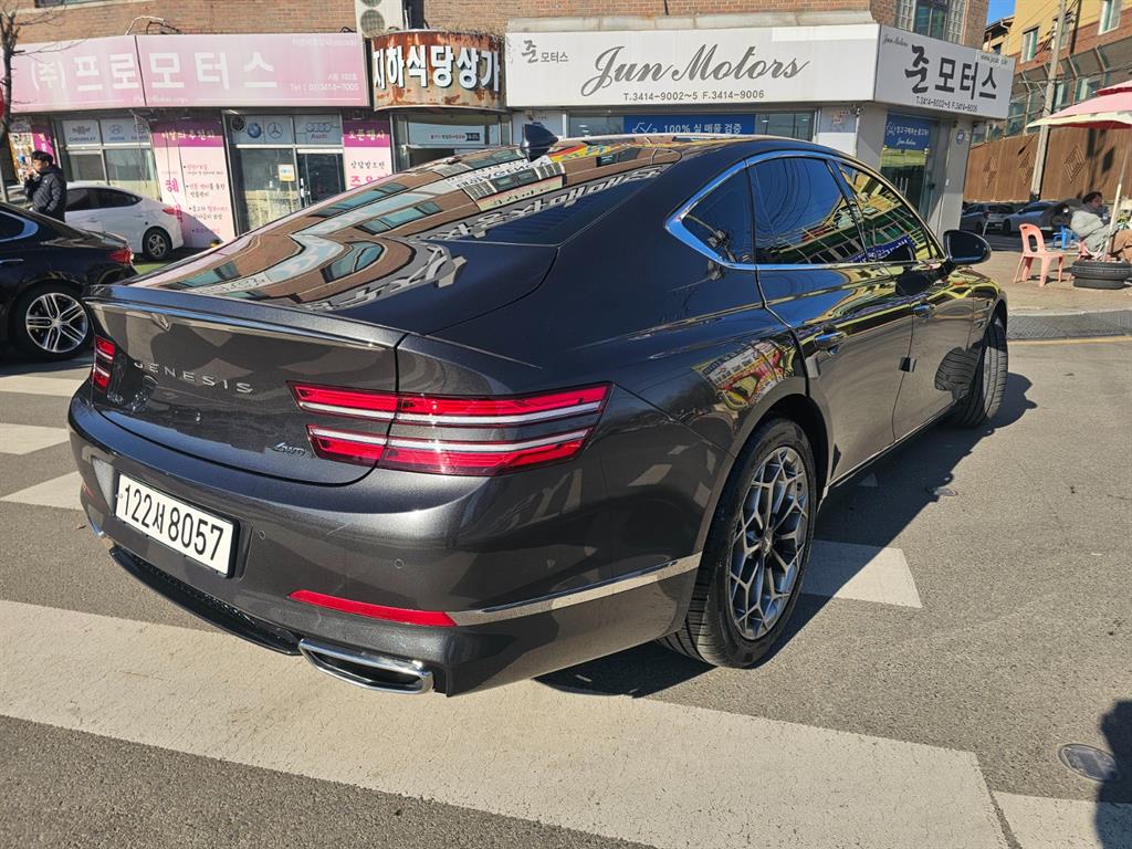 Genesis G80 - Vista 6