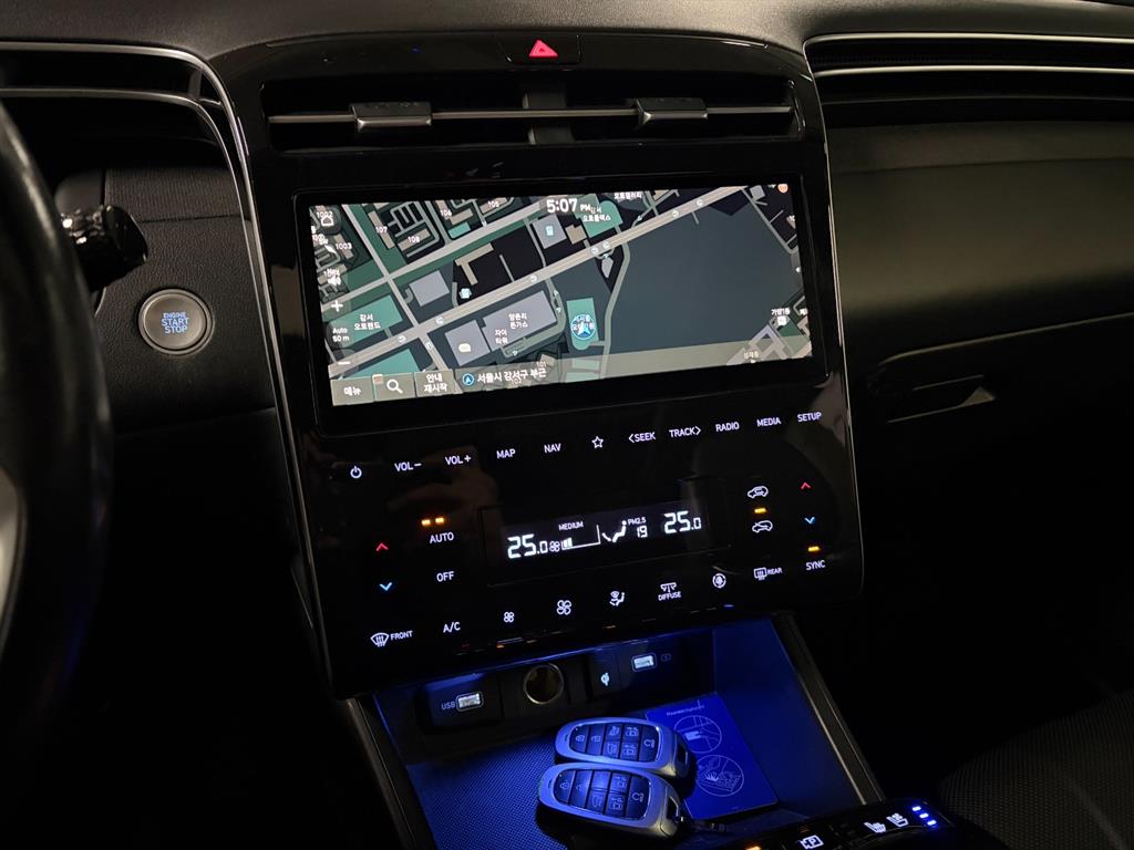 HYUNDAI Tucson - Vista 10