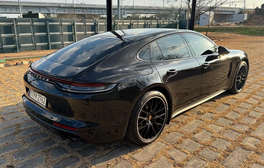 Porsche Panamera - Vista 6