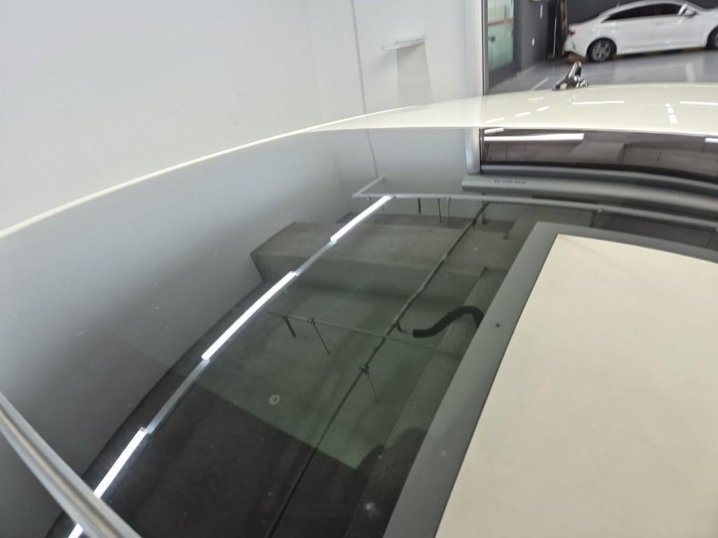 Volkswagen Golf 2022 Blanco - Importación desde Corea - HF Imports Iquique - Foto 13