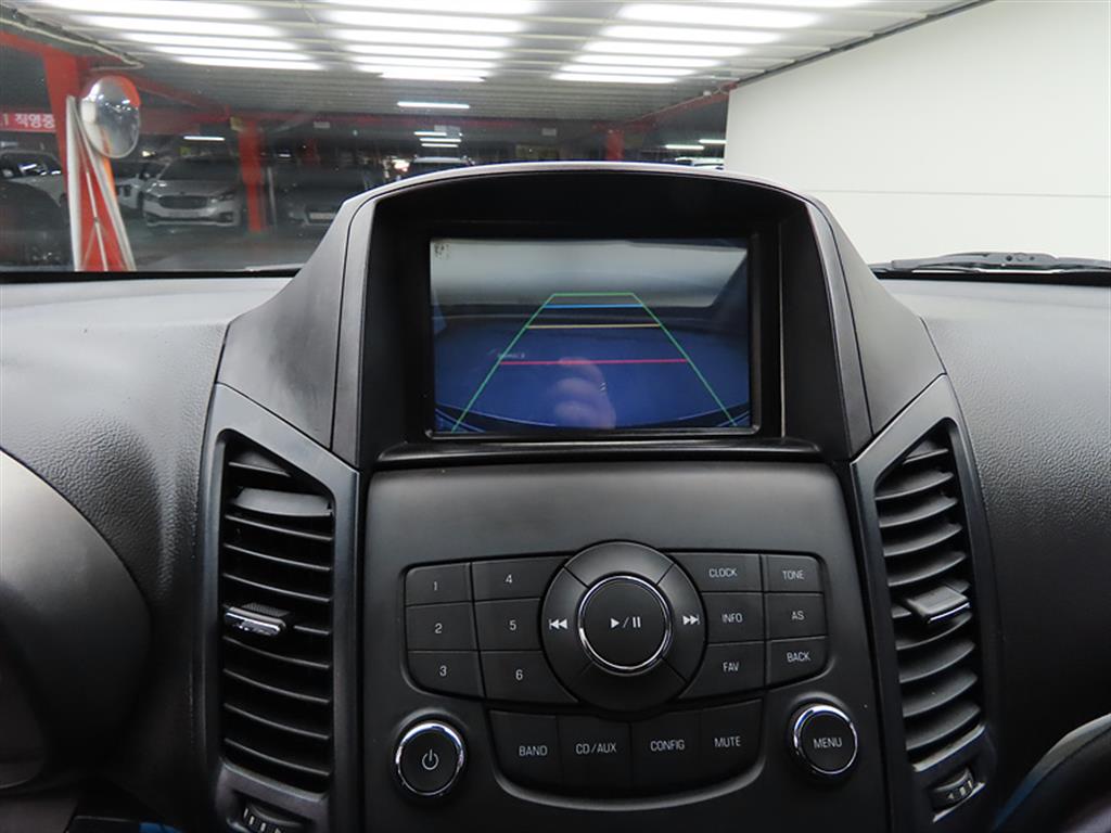 Chevrolet Orlando 2013 Blanco - Importación desde Corea - HF Imports Iquique - Foto 17