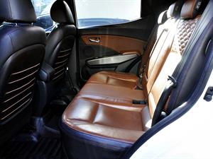 Ssangyong Tivoli - Vista 12