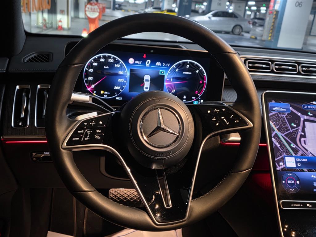 Mercedes Benz S Class - Vista 11