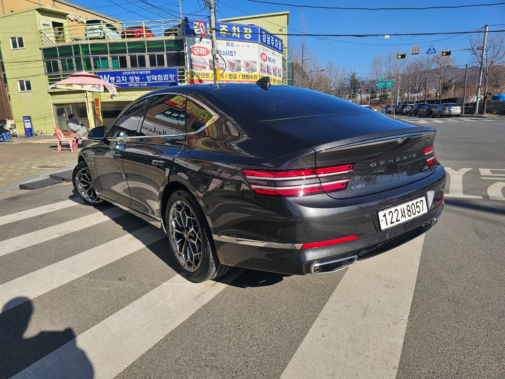 Genesis G80 - Vista 4