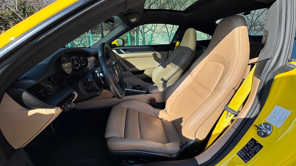Porsche 911 2020 Amarillo - Importación desde Corea - HF Imports Iquique - Foto 16