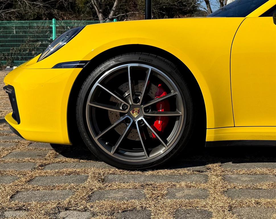 Porsche 911 - Vista 4