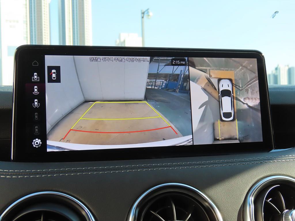 KIA Stinger - Vista 12