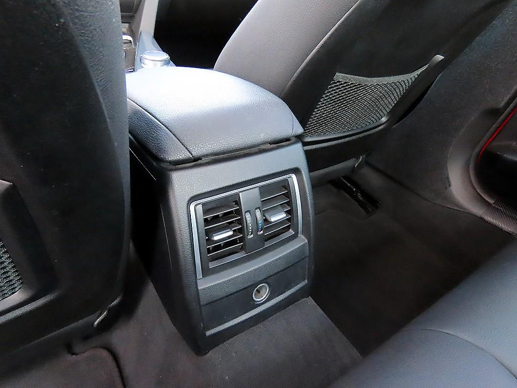 BMW 3 series 2018 Rojo - Importación desde Corea - HF Imports Iquique - Foto 17