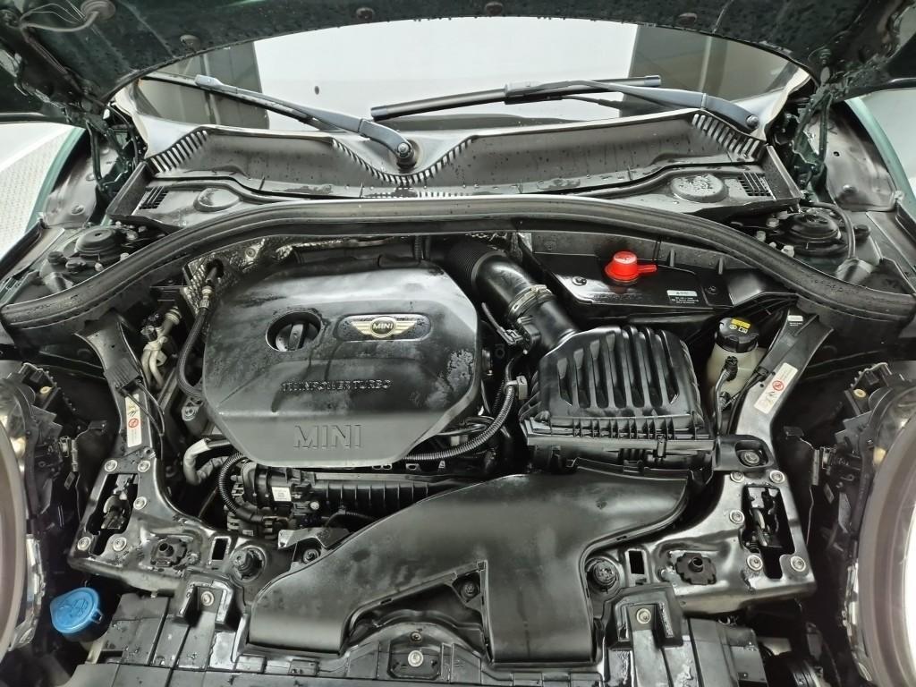 Mini Clubman - Vista 5