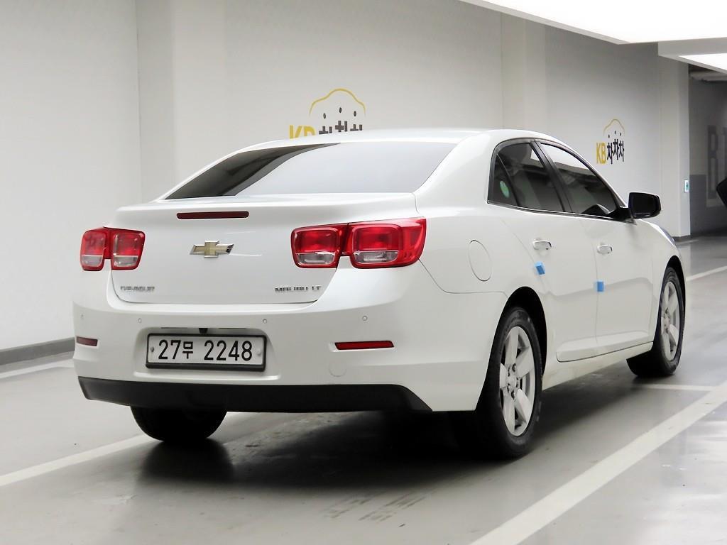 Chevrolet Malibu - Vista 4