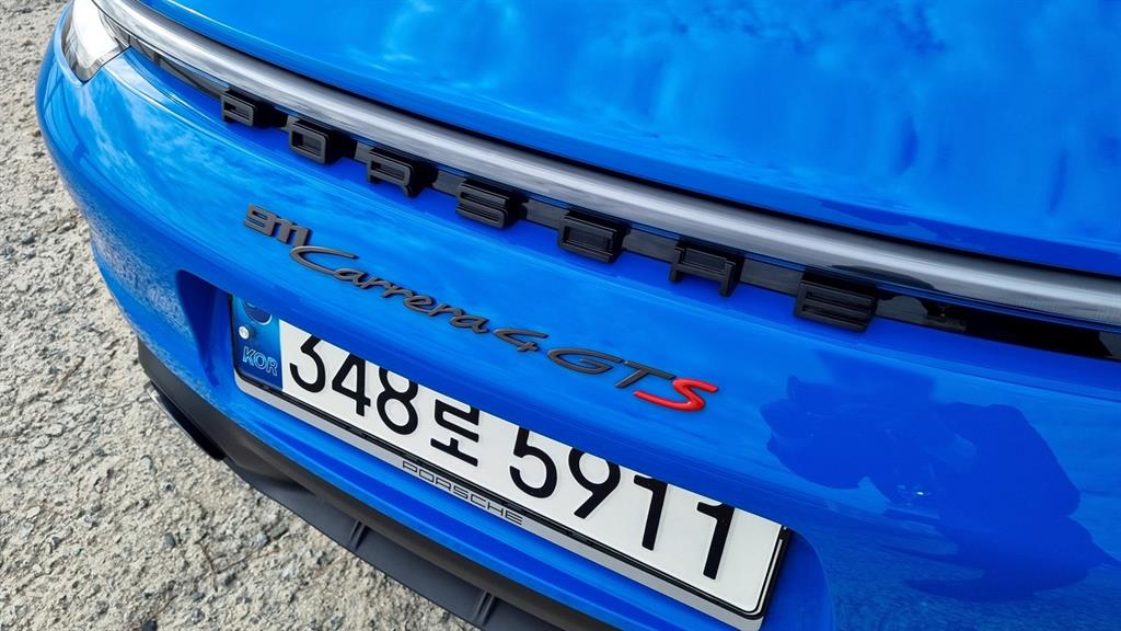 Porsche 911 - Vista 8