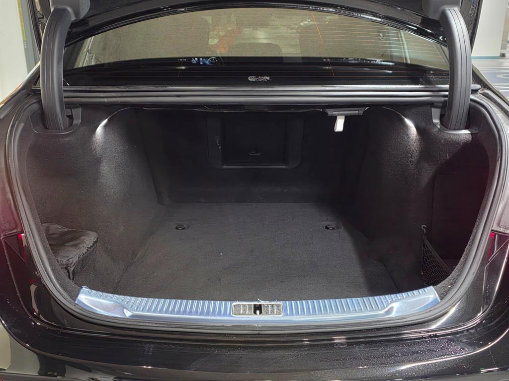 Mercedes Benz S Class - Vista 6