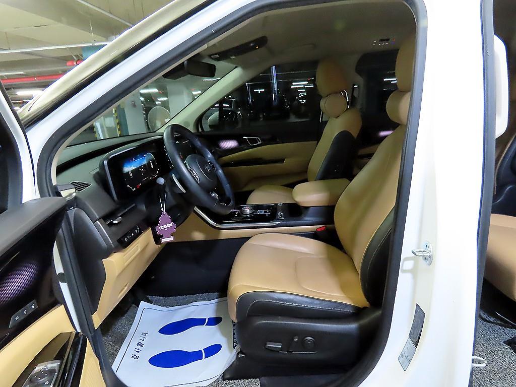 KIA Carnival - Vista 6