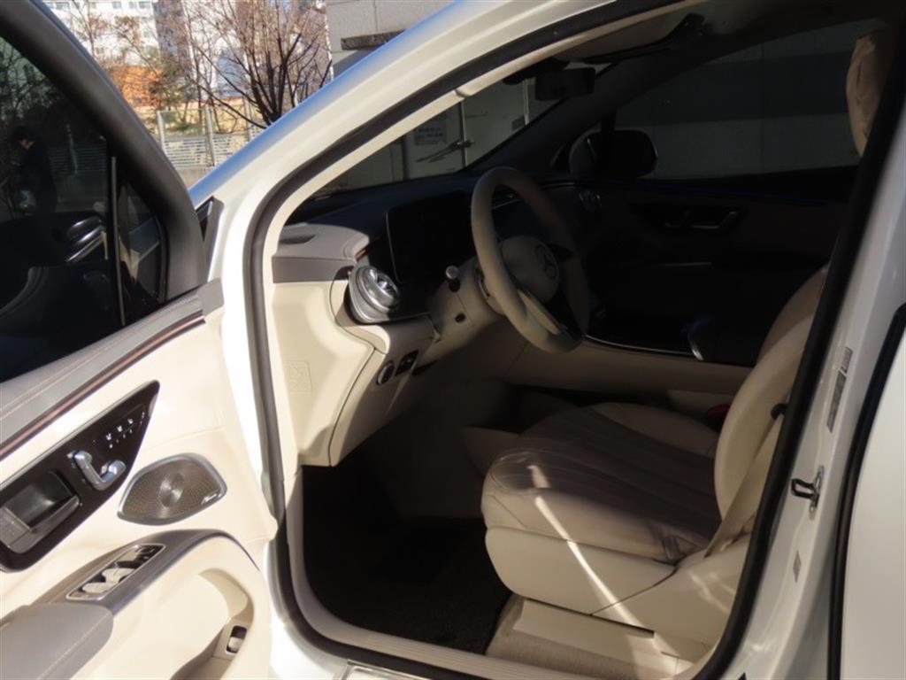 Mercedes Benz EQS 2023 Blanco - Importación desde Corea - HF Imports Iquique - Foto 13