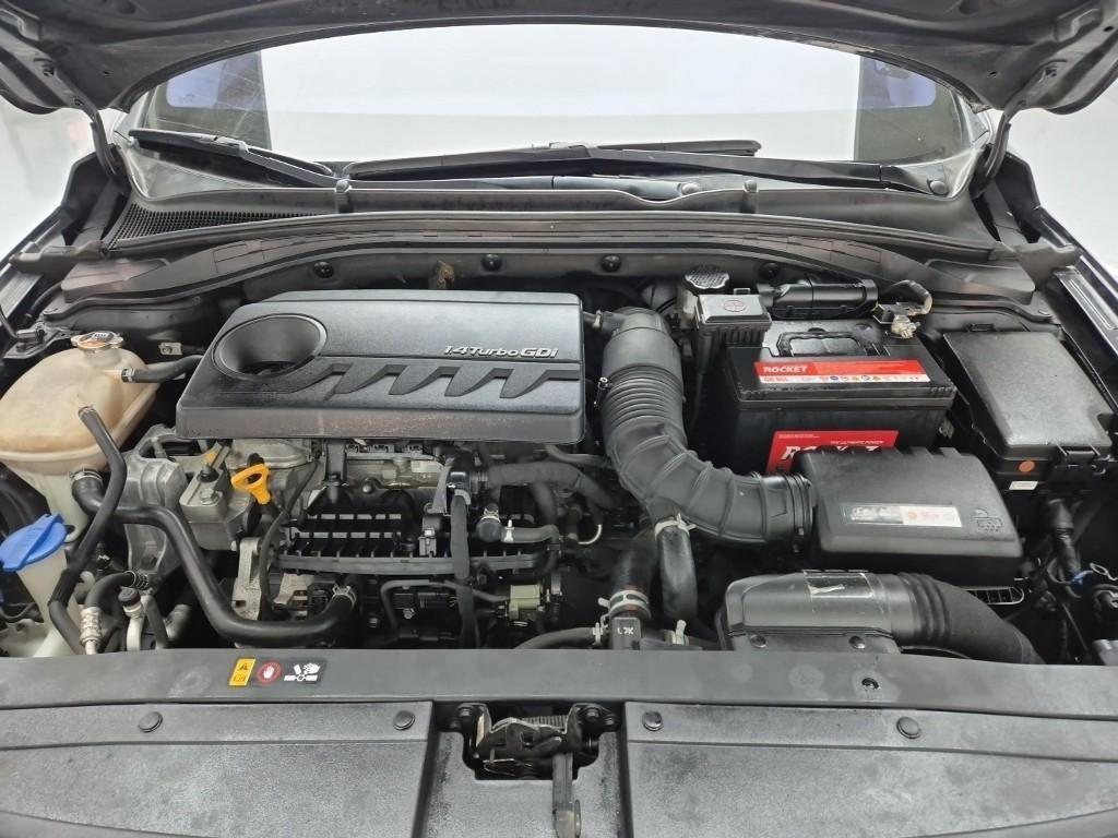 HYUNDAI i30 - Vista 5