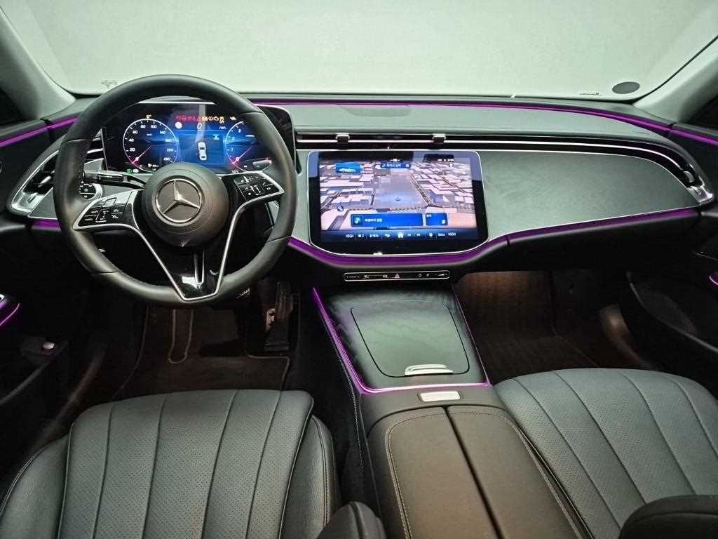 Mercedes Benz E class - Vista 7