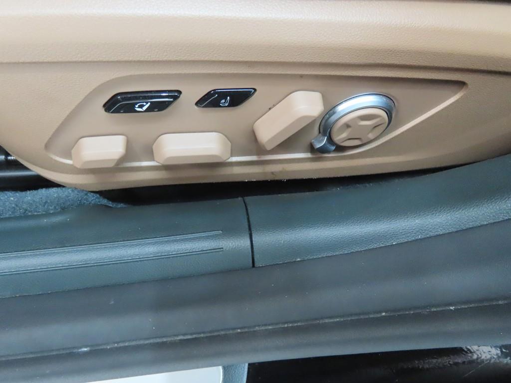 HYUNDAI Grandeur - Vista 10