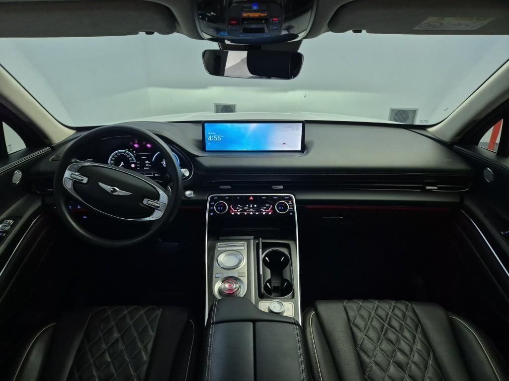 Genesis GV80 - Vista 6